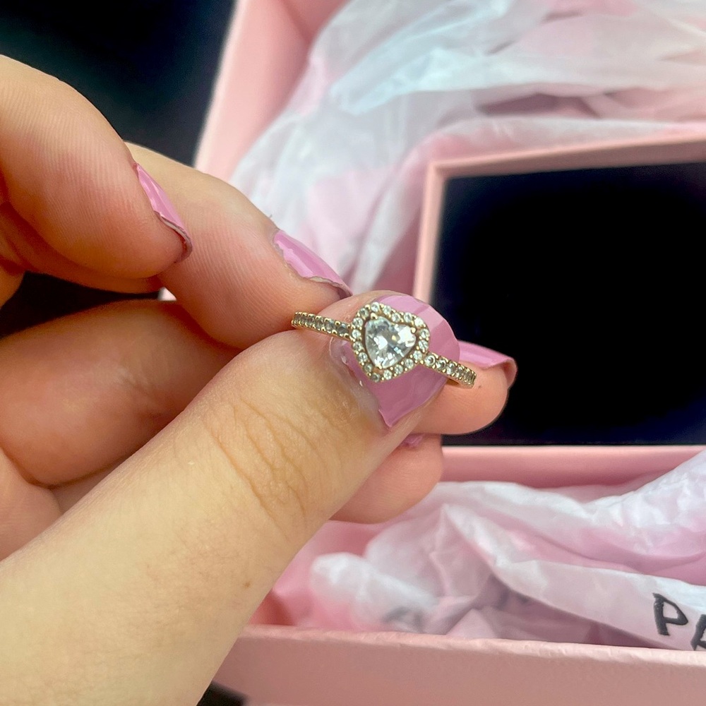 Pandora Heart (Promise) Ring
